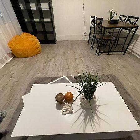 Beautiful 2 Bedroom On Tower Bridge London Eksteriør bilde